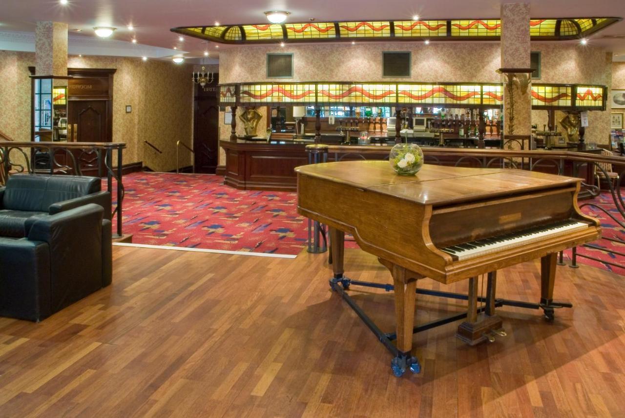 Royal Court Hotel & Spa Κόβεντρι Εξωτερικό φωτογραφία